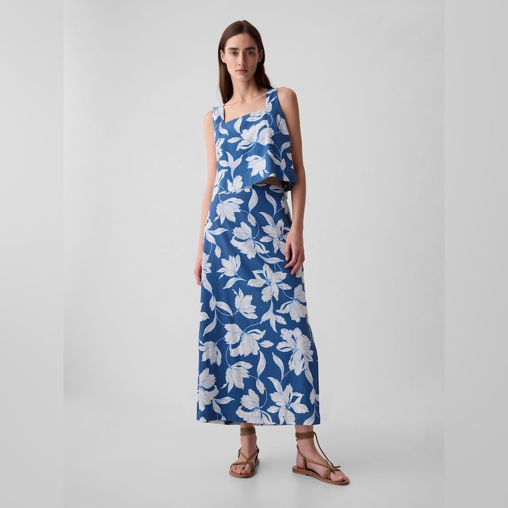 Like-New Gap Set: Linen Blend Button-Back Cropped Tank Top & Maxi Skirt